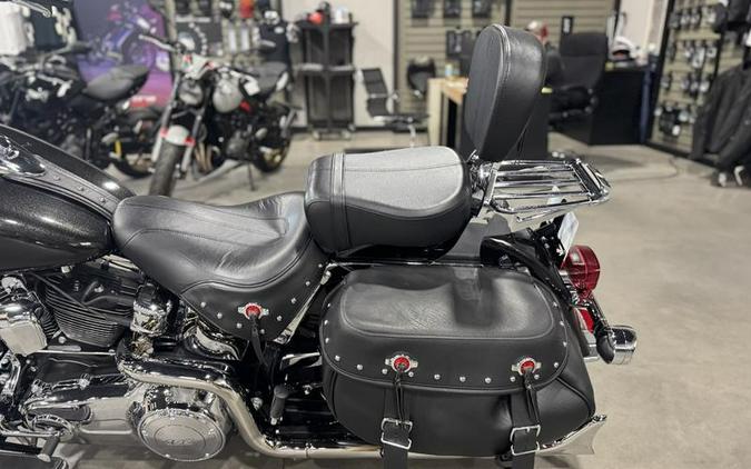 2017 Harley-Davidson® FLSTC - Heritage Softail® Classic