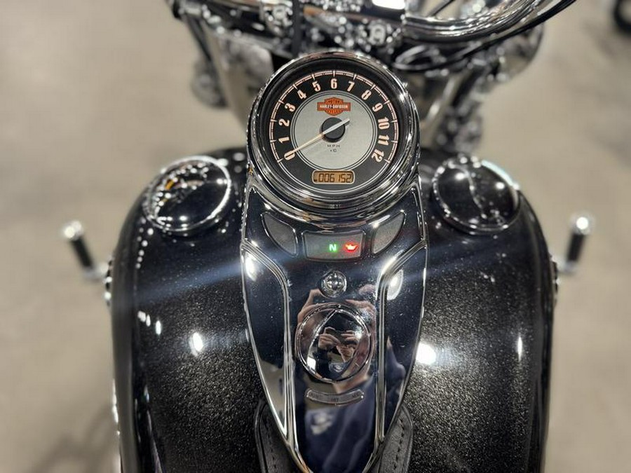 2017 Harley-Davidson® FLSTC - Heritage Softail® Classic