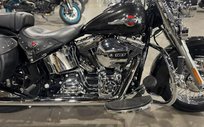 2017 Harley-Davidson® FLSTC - Heritage Softail® Classic