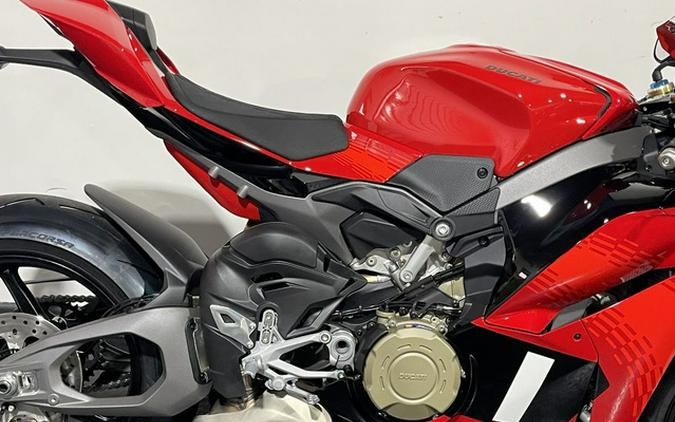2026 Ducati Panigale V4 S Corse V4