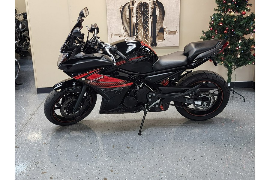 2012 Yamaha FZ6R - Raven