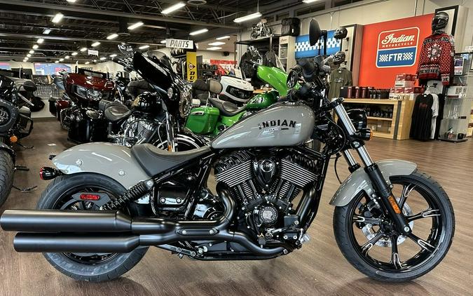 2023 Indian Motorcycle® Chief Dark Horse® Quartz Gray