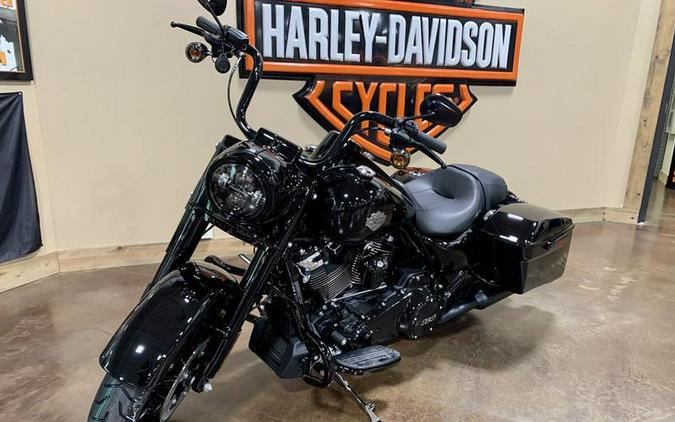 2024 Harley-Davidson® FLHRXS - Road King® Special