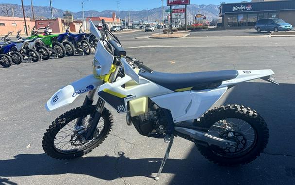 2025 Husqvarna Motorcycles FE 450