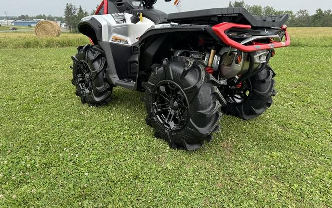 2025 Can-Am® Outlander X mr 1000R Hyper Silver & Legion Red