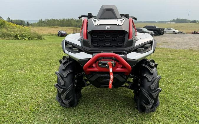2025 Can-Am® Outlander X mr 1000R Hyper Silver & Legion Red