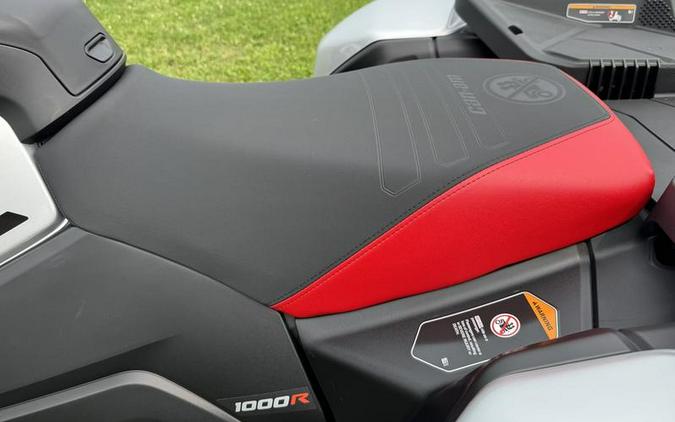 2025 Can-Am® Outlander X mr 1000R Hyper Silver & Legion Red