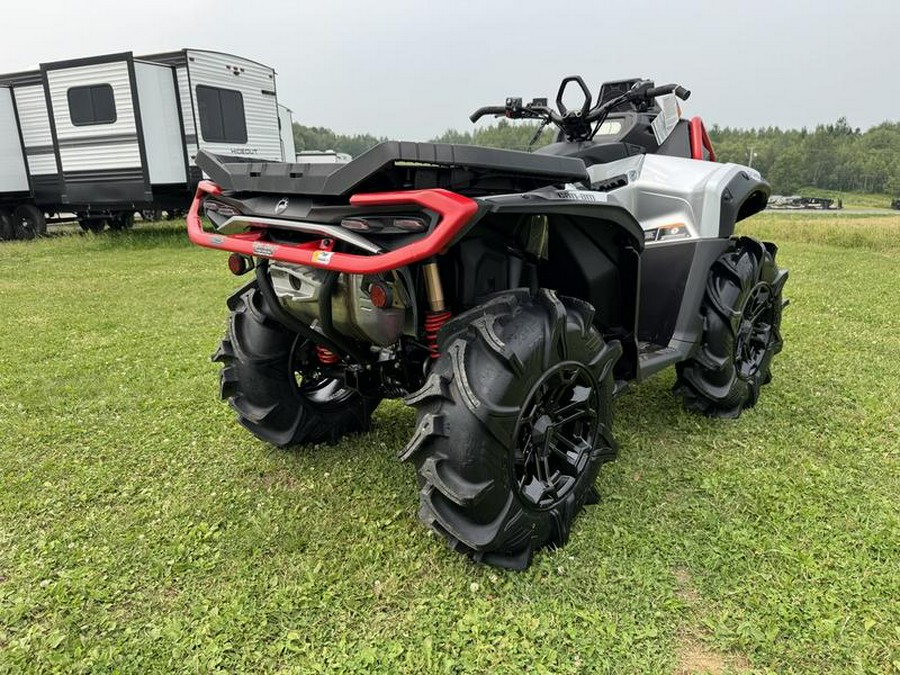 2025 Can-Am® Outlander X mr 1000R Hyper Silver & Legion Red