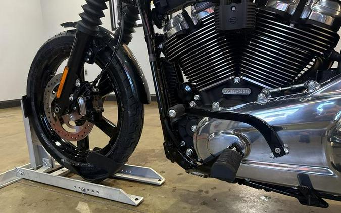 2025 Harley-Davidson® FXBB - Street Bob®