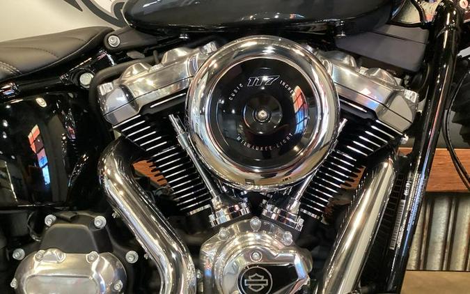2025 Harley-Davidson® FXBB - Street Bob®