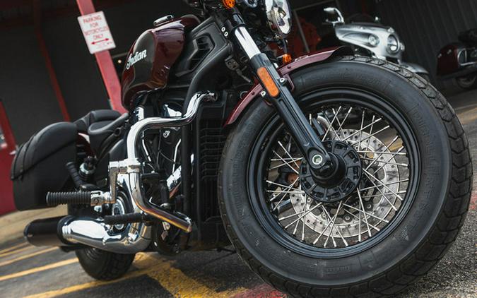 2025 Indian Super Scout Maroon Metallic With Graphics
