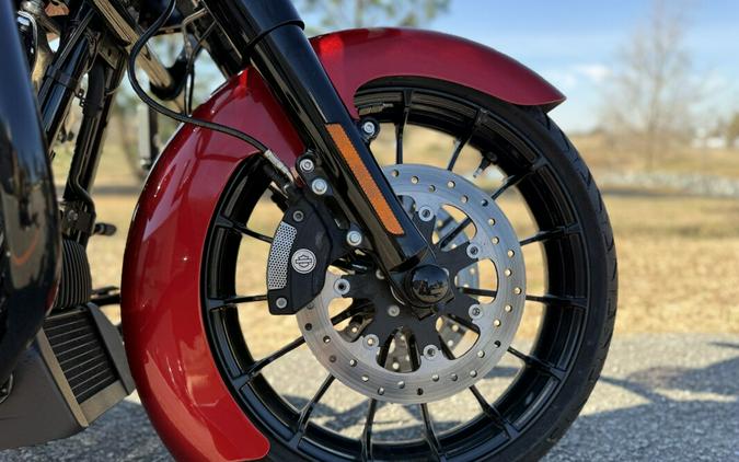 2018 Harley-Davidson® FLTRXS Road Glide® Special