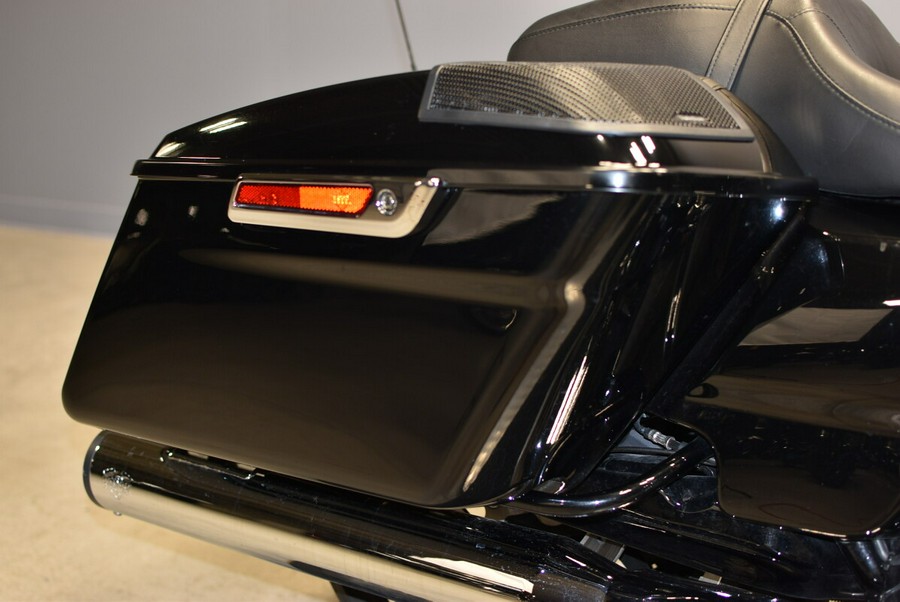 2022 Harley-Davidson Street Glide FLHX