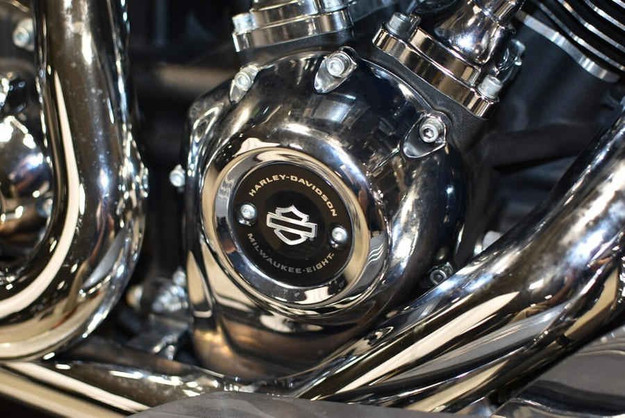 2022 Harley-Davidson Street Glide FLHX