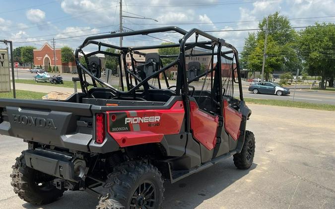 2025 Honda Pioneer 1000-6 Deluxe Crew