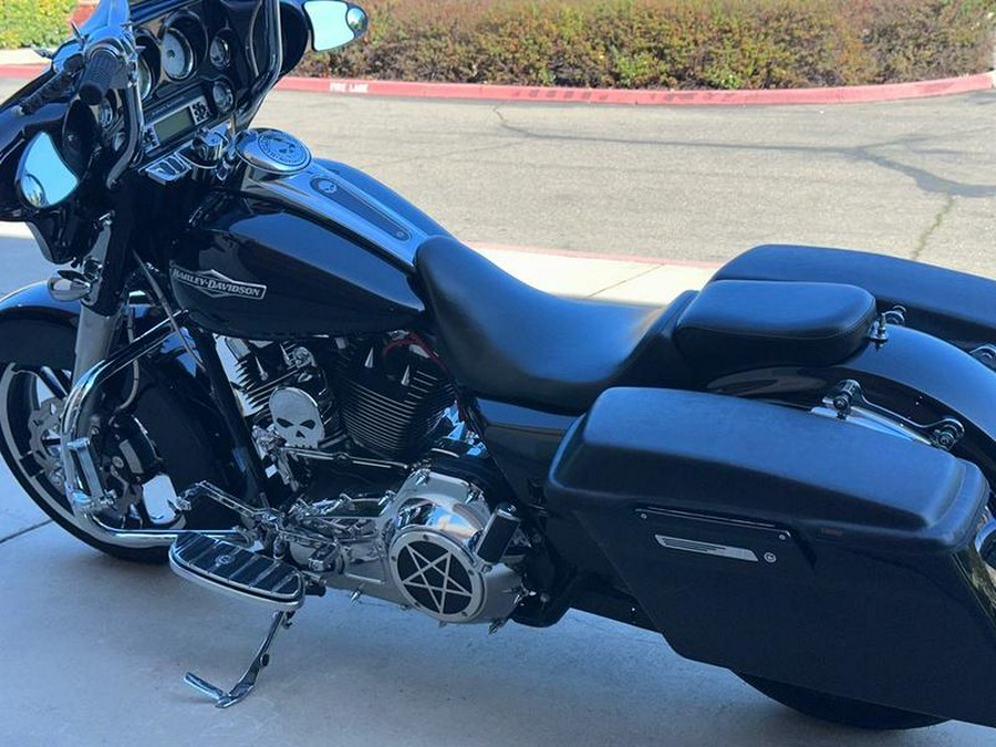 2012 Harley-Davidson® FLHX - Street Glide®