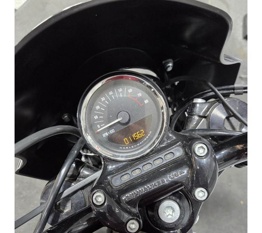 2016 Harley-Davidson XL1200CX - Roadster