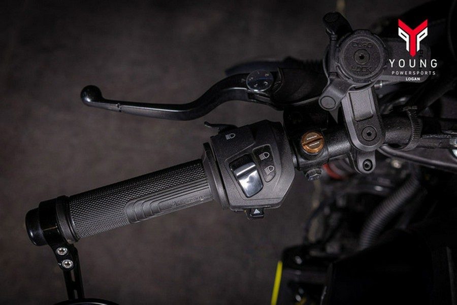 2022 Husqvarna SVARTPILEN 401