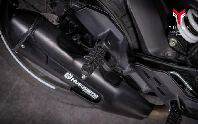 2022 Husqvarna SVARTPILEN 401