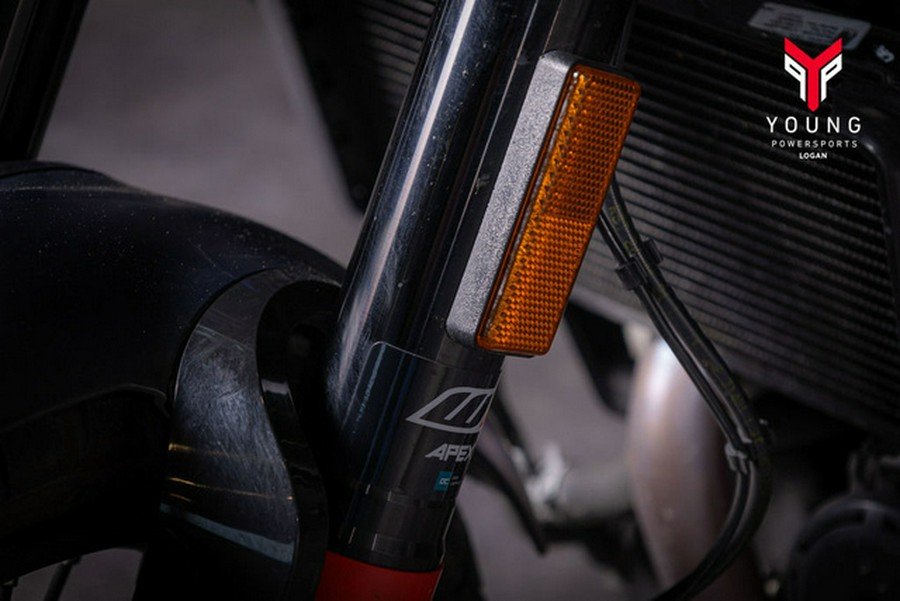 2022 Husqvarna SVARTPILEN 401