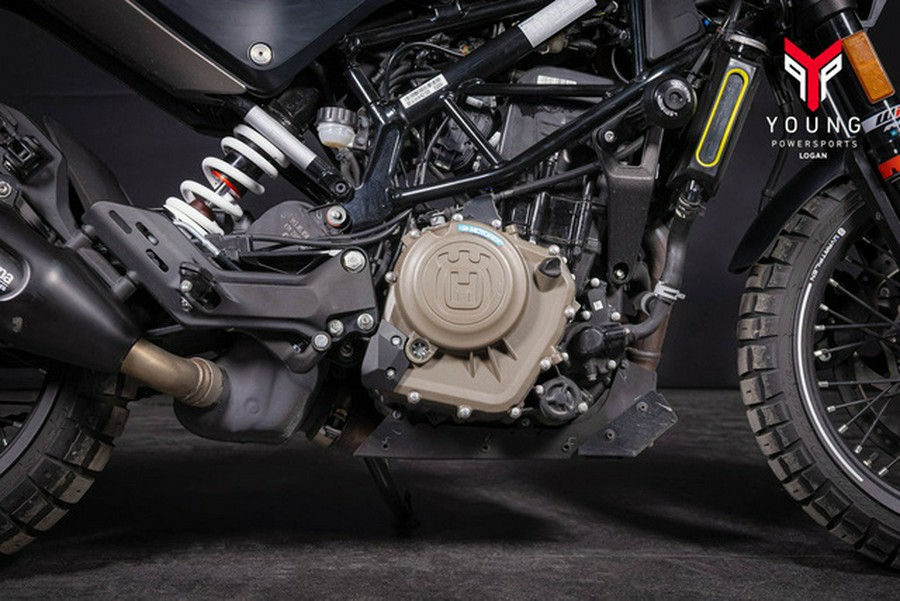 2022 Husqvarna SVARTPILEN 401