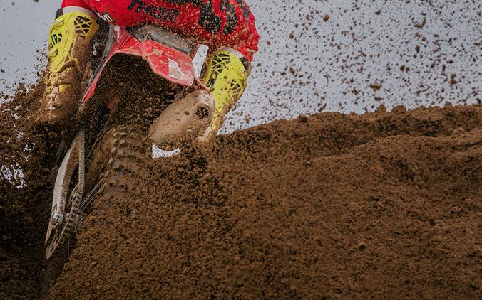 2026 Ducati Desmo450 MX