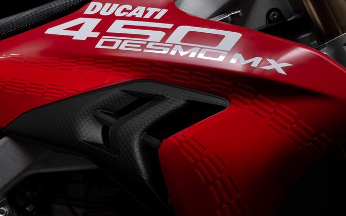 2026 Ducati Desmo450 MX
