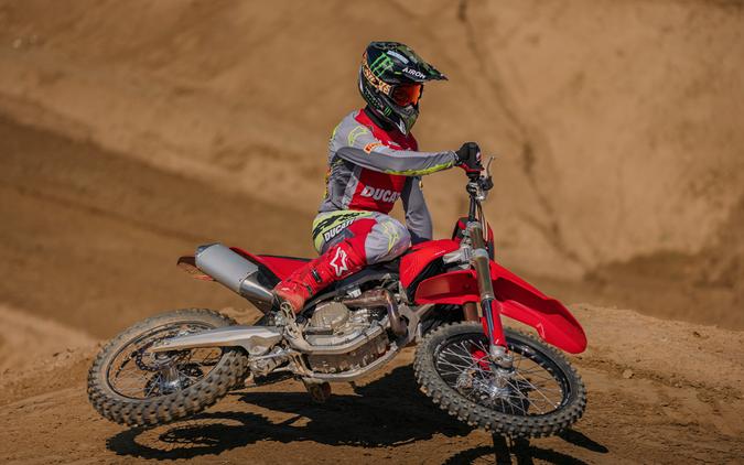 2026 Ducati Desmo450 MX