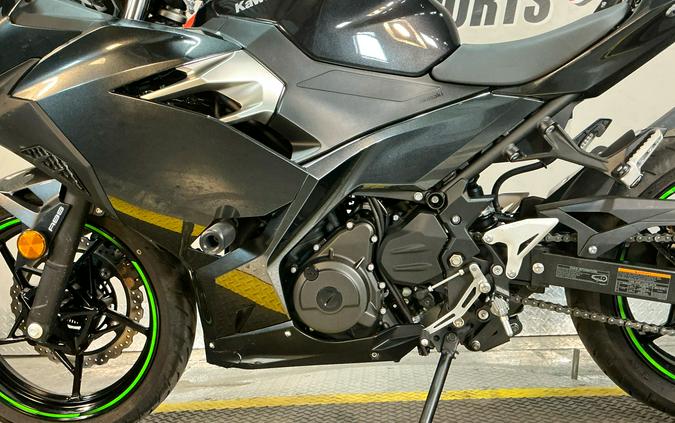 2022 Kawasaki Ninja 400 ABS