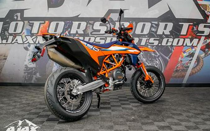 2023 KTM 690 SMC R