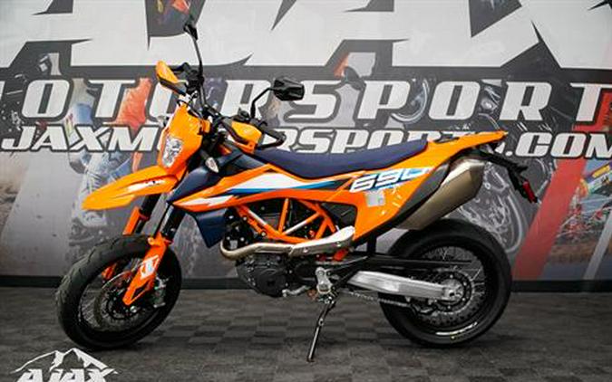 2023 KTM 690 SMC R