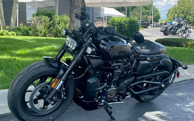 2023 Harley-Davidson® Sportster® S Vivid Black