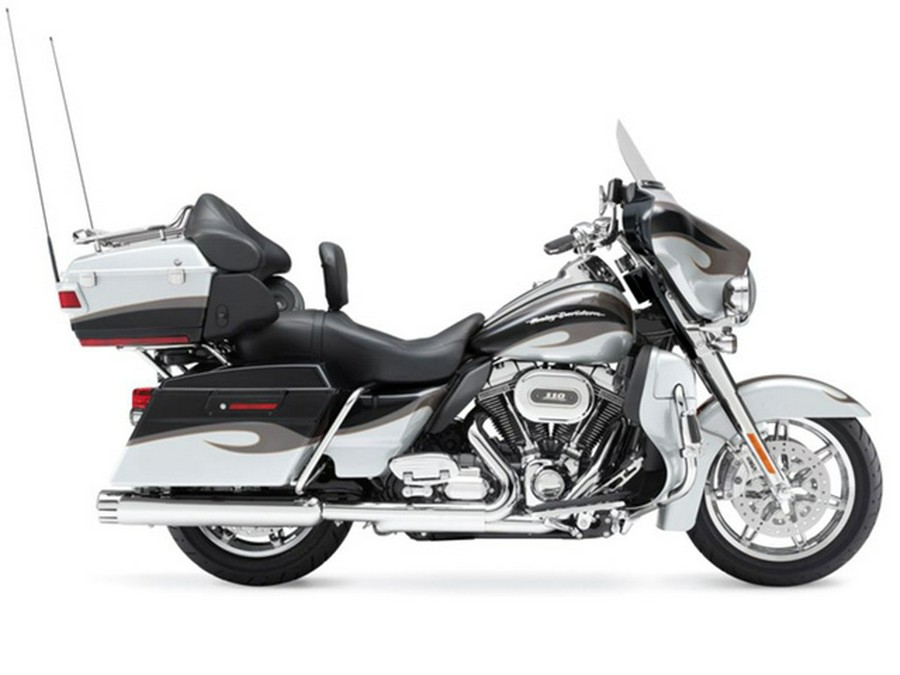 2013 Harley-Davidson FLHTCUSE8 - CVO Ultra Classic Electra Glide