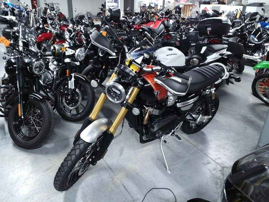 2025 Triumph SCRAMBLER 1200 XE