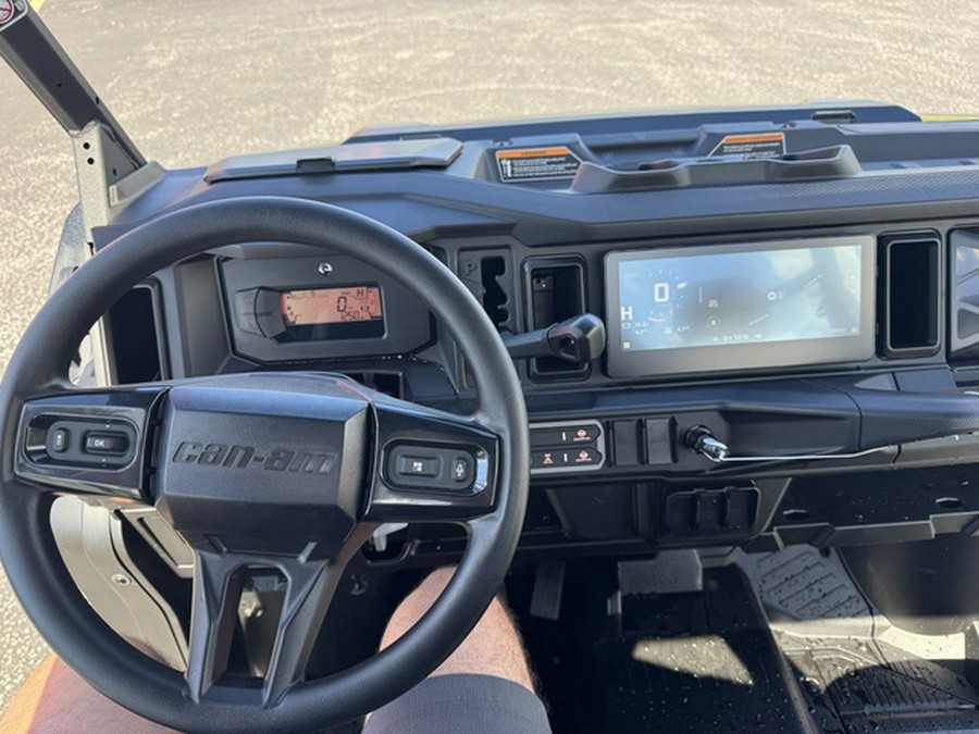 2026 Can-Am Defender XT HD11 With 10.25 in.display