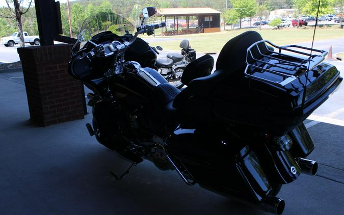 2023 Harley-Davidson® CVO™ Road Glide® LTD Anniversary Heirloom Red Fade