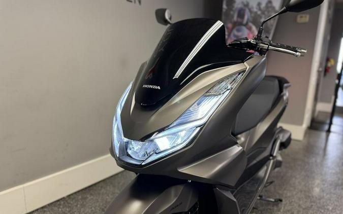 2023 Honda® PCX