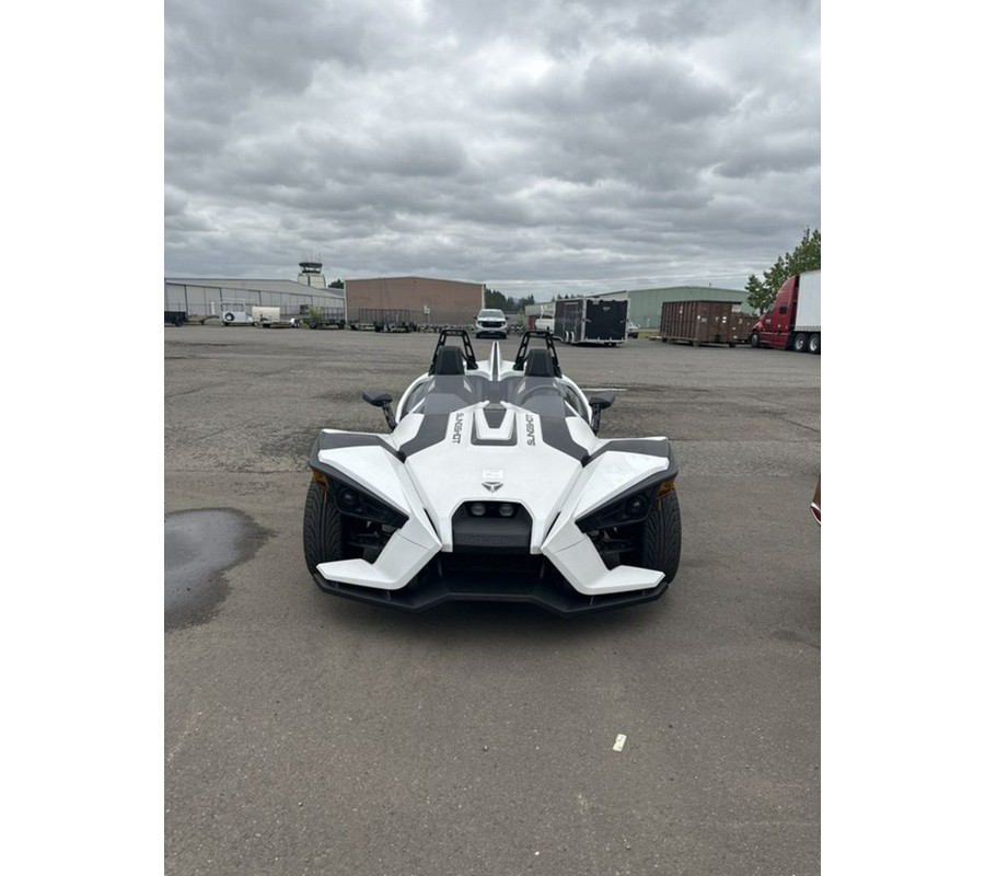 2019 Polaris® Slingshot® SL Icon Monument White