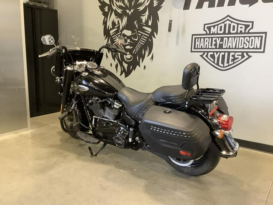 2021 Harley-Davidson® FLHCS - Heritage Classic 114