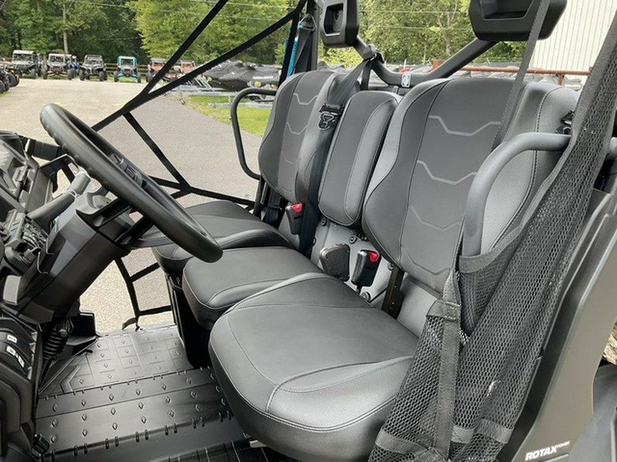 2026 Can-Am Defender XT HD9 Dark Wildland Camo