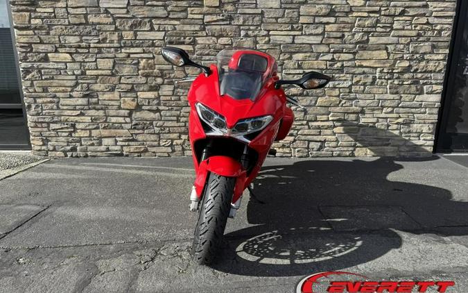 2015 Honda® Interceptor DLX