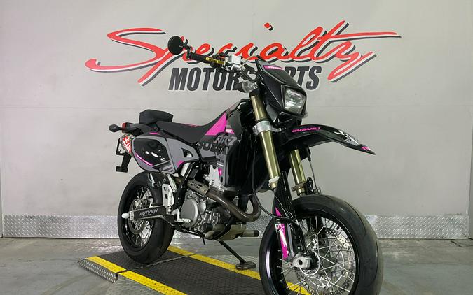2022 Suzuki Motor of America Inc. DR-Z400SM