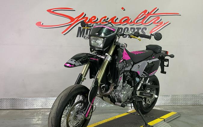 2022 Suzuki Motor of America Inc. DR-Z400SM