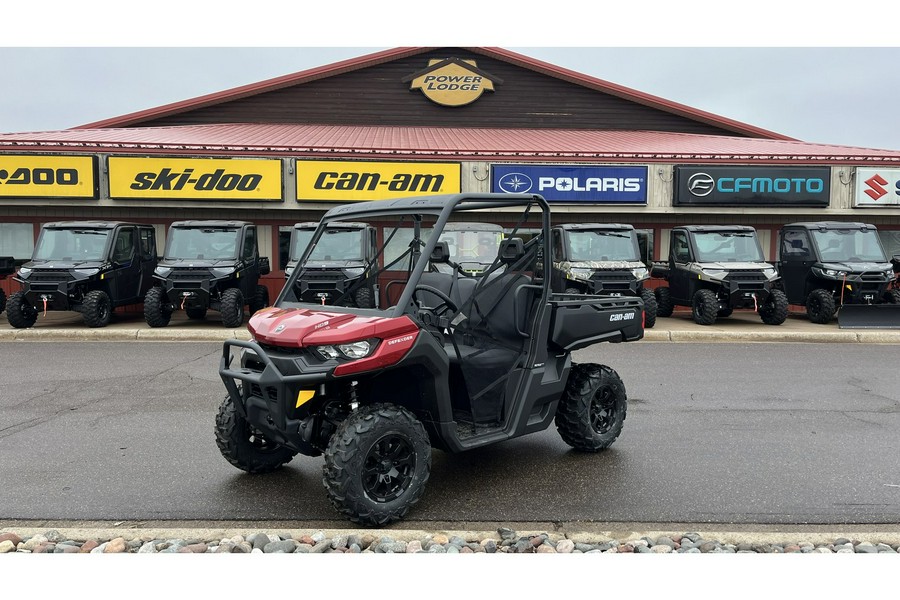 2024 Can-Am DEFENDER DPS HD9 - FIERY RED