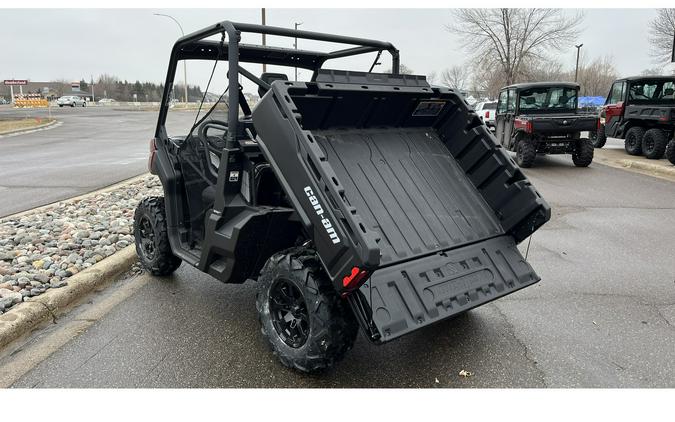 2024 Can-Am DEFENDER DPS HD9 - FIERY RED