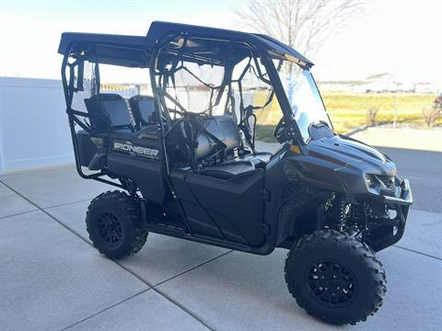 2026 Honda Pioneer 700-4 Deluxe