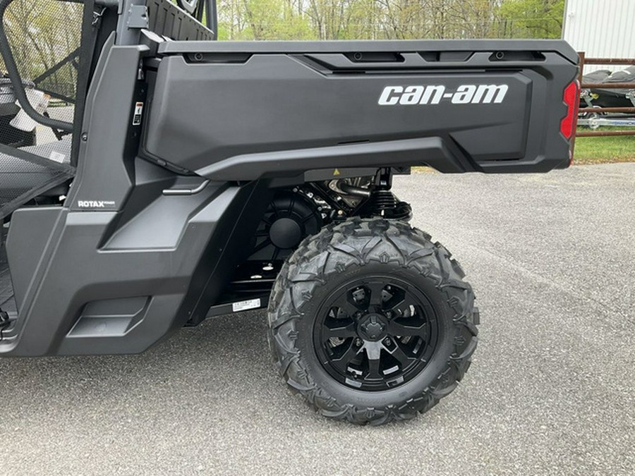 2026 Can-Am Defender DPS HD7 Compass Green