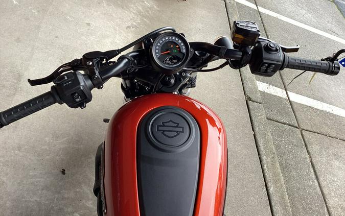 2025 Harley-Davidson® Nightster® Whiskey Fire