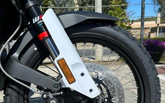 2025 Husqvarna® Norden 901