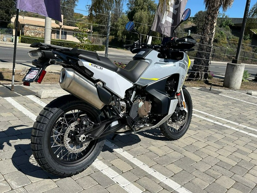 2025 Husqvarna® Norden 901
